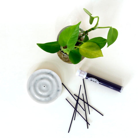 HALO INCENSE STICK HOLDER - CARrARA MARBLE