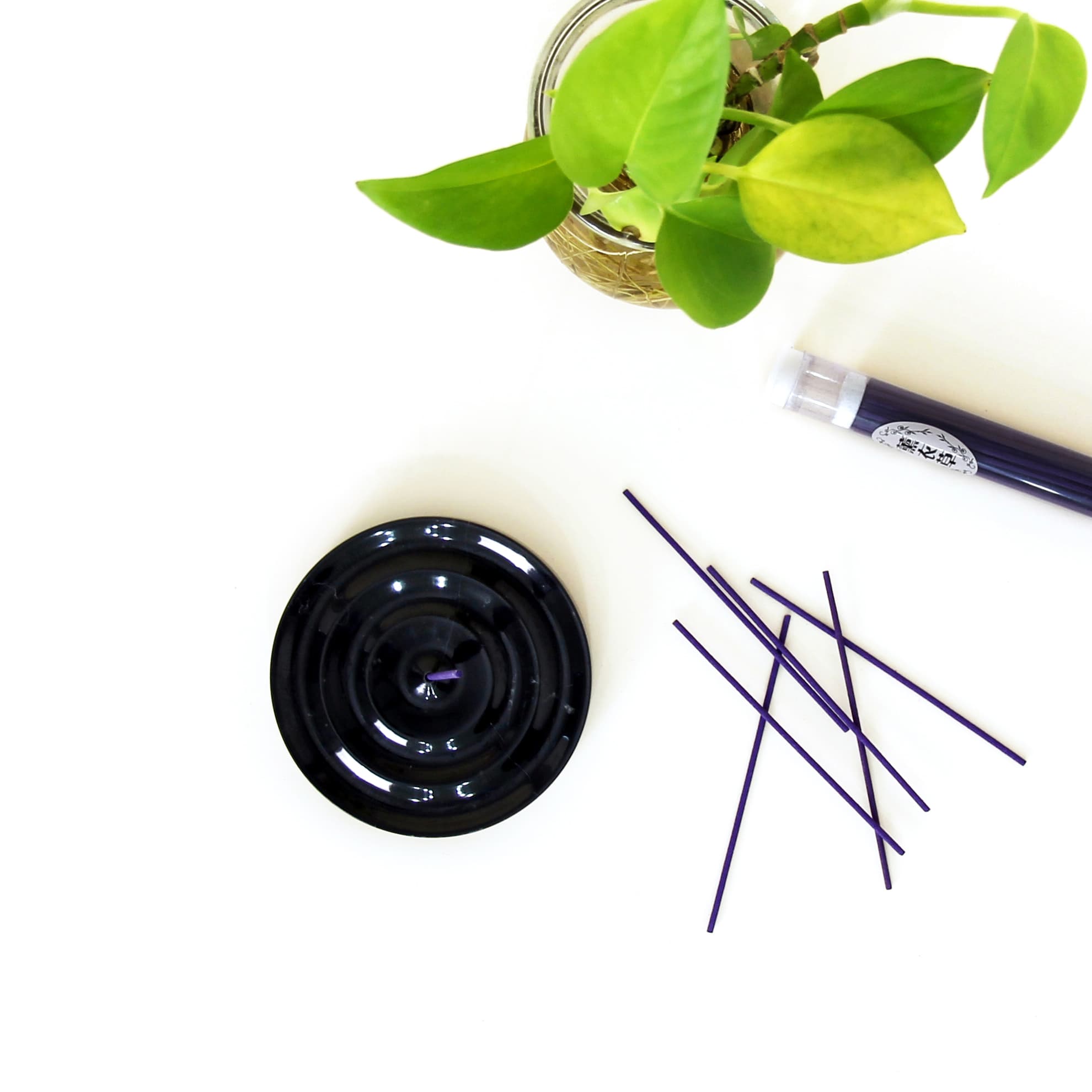 HALO INCENSE STICK HOLDER - NERO MARQUINA MARBLE